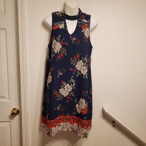 ‎Floral dress